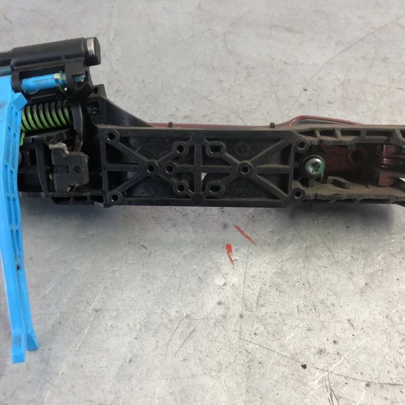 Maner usa stanga spate / Toyota Yaris XP130 2014 / Caroserie, oglinzi si faruri