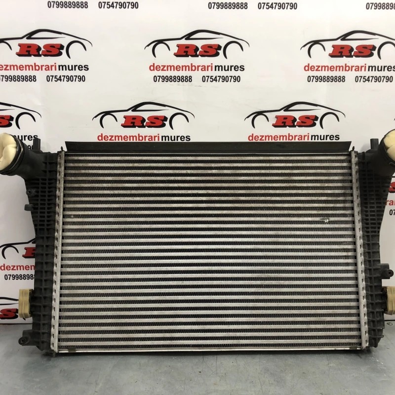 Radiator intercooler / Volkswagen Passat B7 2013 / Motor, racire si evacuare