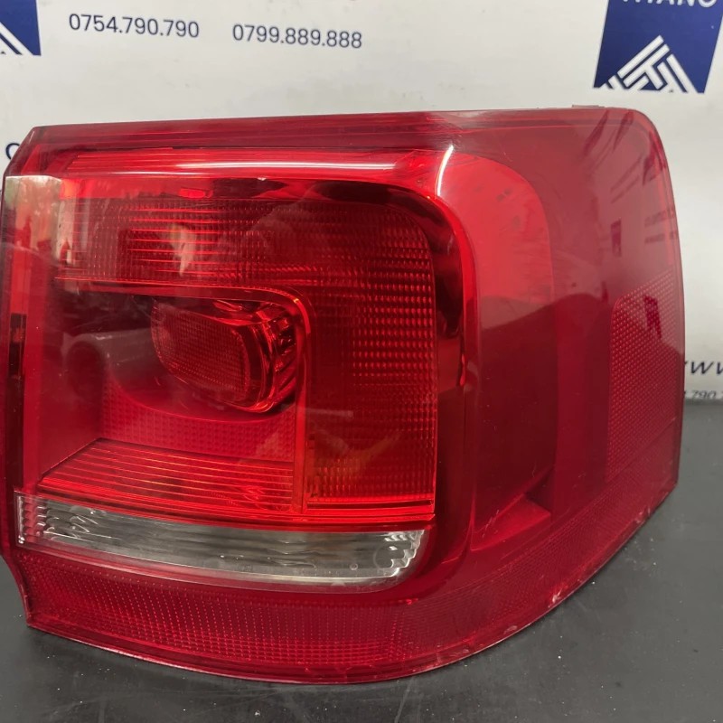 Stop dreapta caroserie / Volkswagen Sharan 7N 2013 / Caroserie, oglinzi si faruri