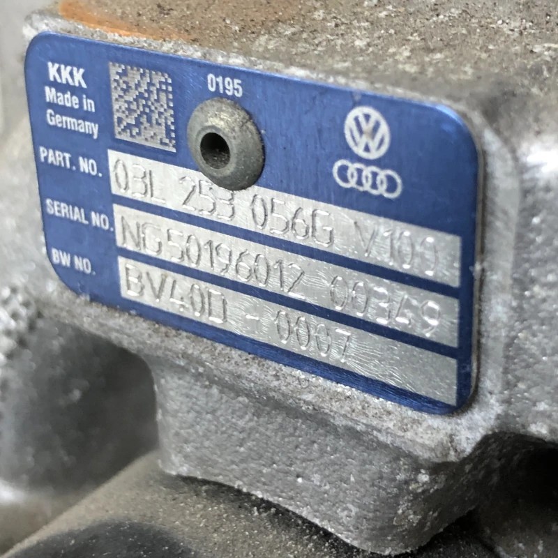 Turbosuflanta turbo turbina / Volkswagen Passat B7 2013 / Motor, racire si evacuare
