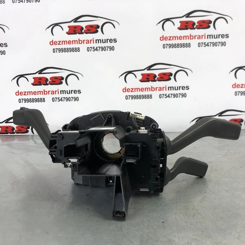 Spira volan cu manete / Audi RS5 8T 2011 / Audio si electronice
