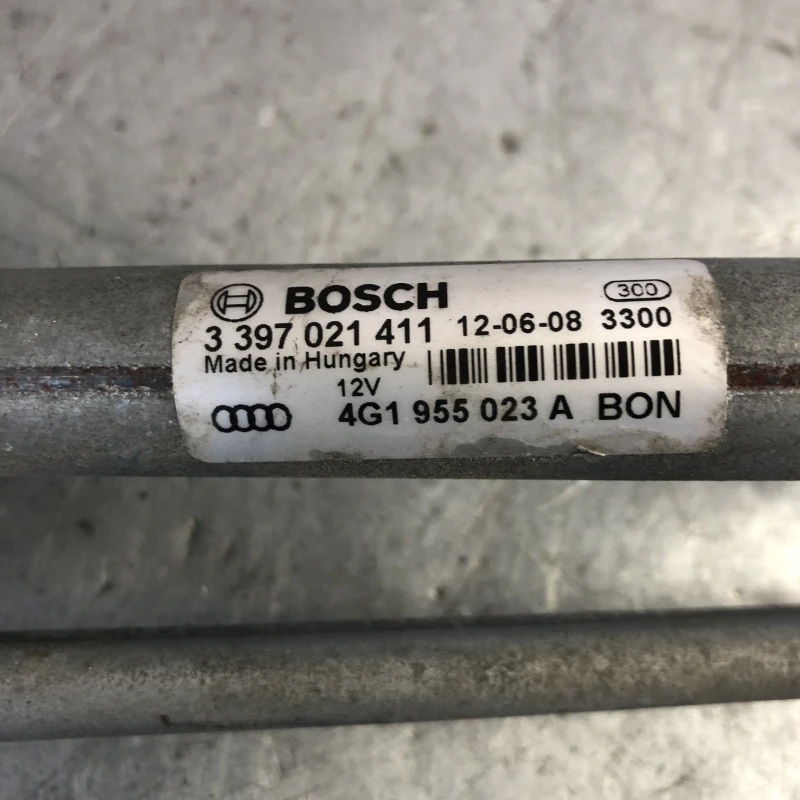 Ansamblu stergatoare cu motoras / Audi A6 C7 2013 / Caroserie, oglinzi si faruri