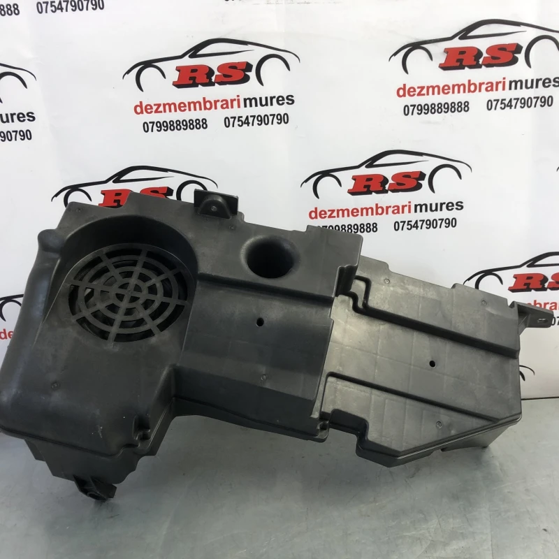 Boxa subwoofer Audi 