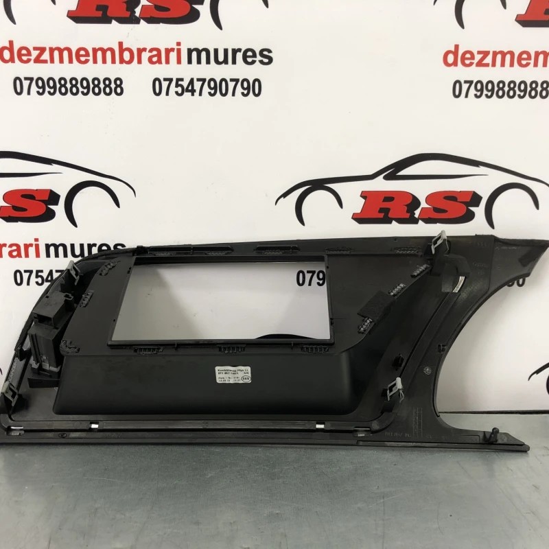 Ornament trim navigatie / Audi RS5 8T 2011 / Interior