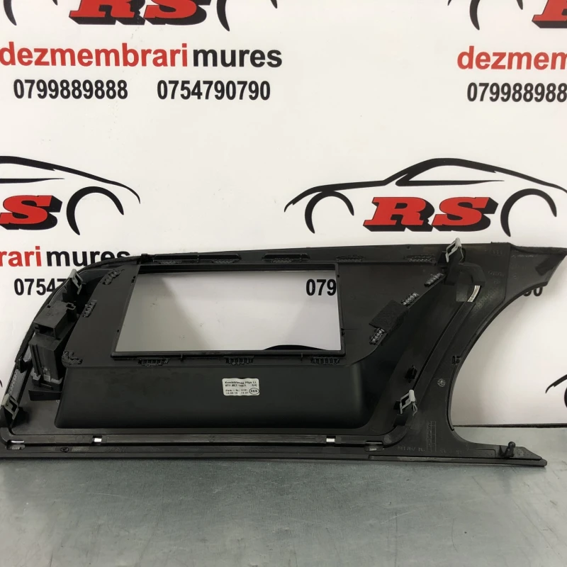 Ornament trim navigatie / Audi RS5 8T 2011 / Interior