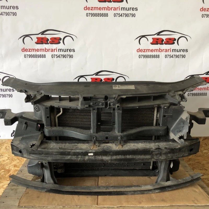 Trager cu radiatoare / Volkswagen Passat B6 2010 / Caroserie, oglinzi si faruri