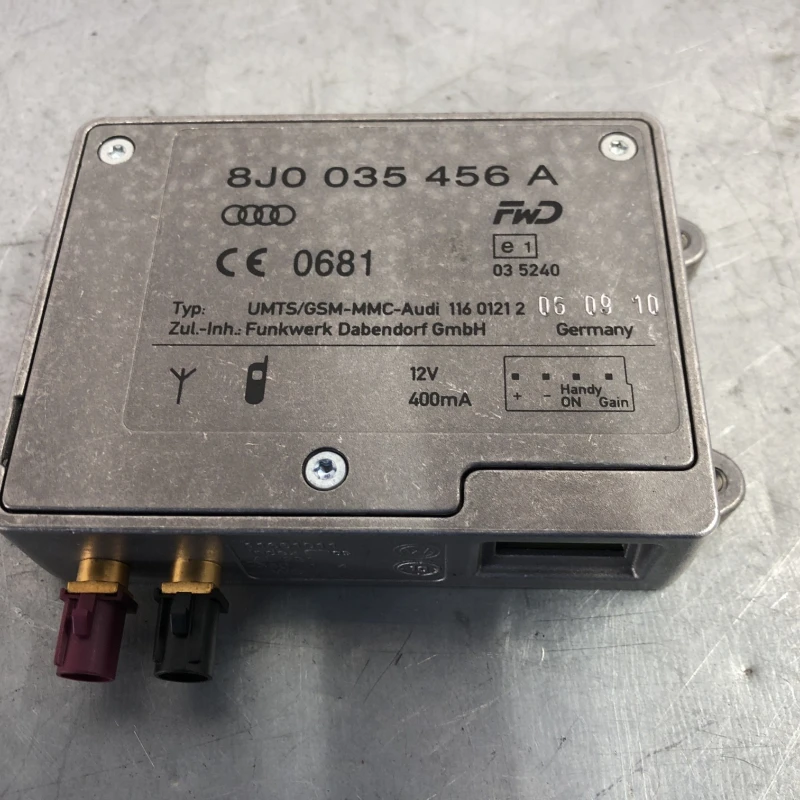 Amplificator antena Audi 