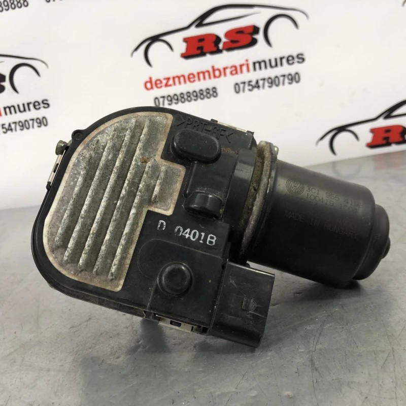 Motoras stergatoare / Volkswagen Passat B6 2010 / Audio si electronice