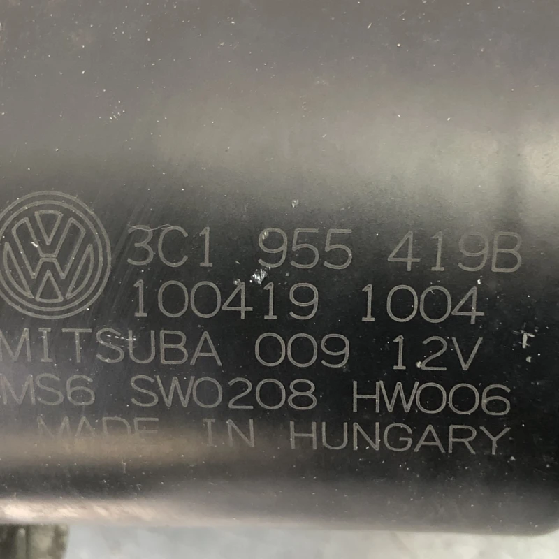 Motoras stergatoare / Volkswagen Passat B6 2010 / Audio si electronice
