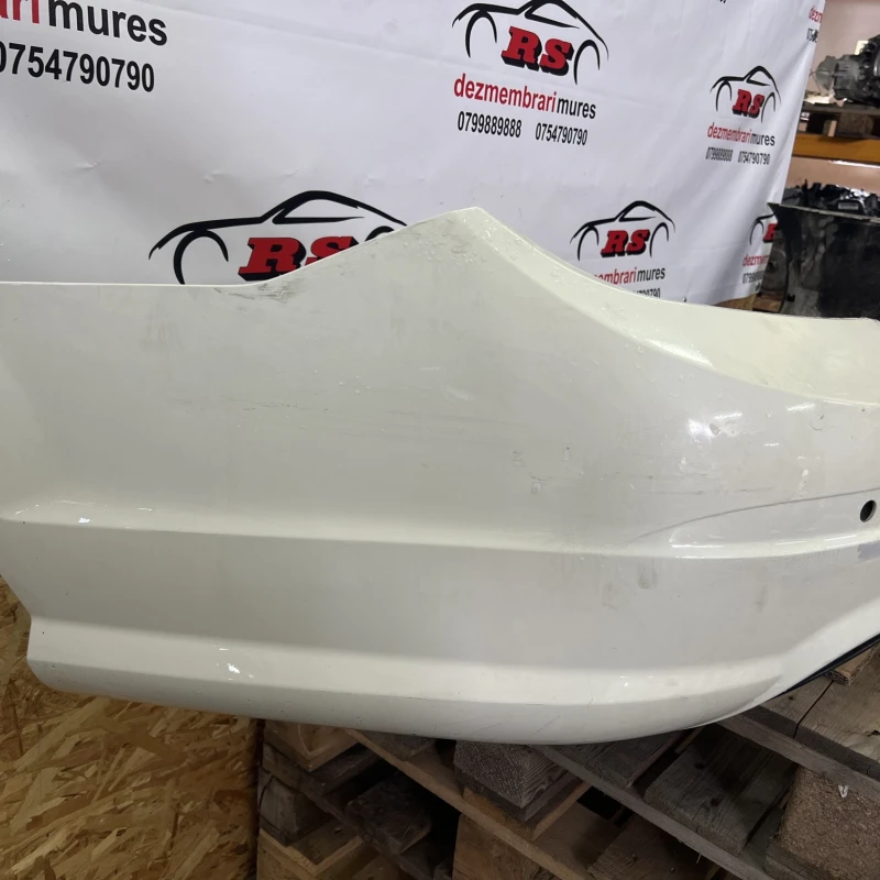 Bara spate / Mercedes-Benz C Class W204 2010 / Caroserie, oglinzi si faruri