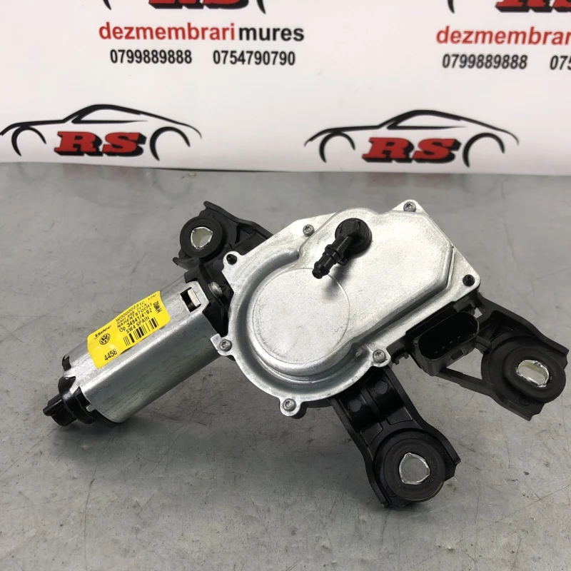 Motoras stergator haion / Volkswagen Tiguan 5N 2009 / Caroserie, oglinzi si faruri