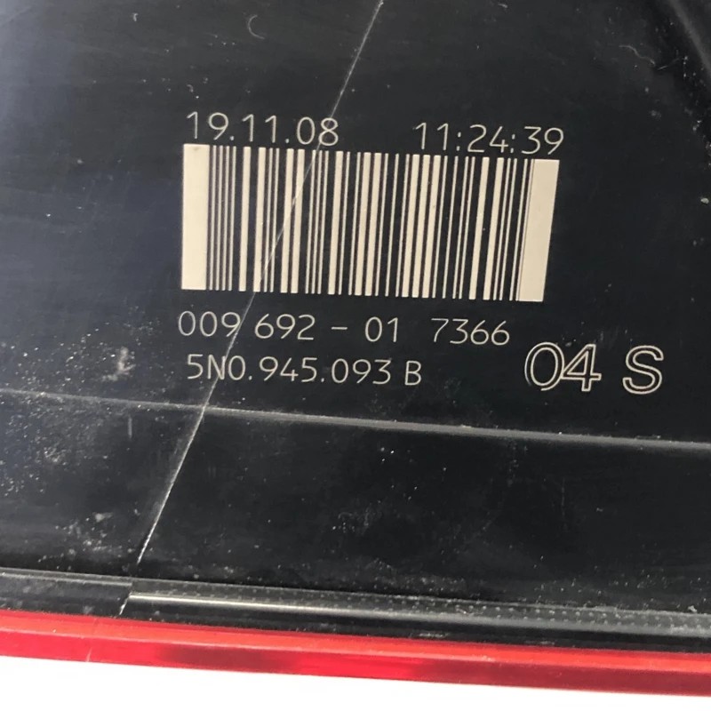 Stop stanga haion / Volkswagen Tiguan 5N 2009 / Caroserie, oglinzi si faruri