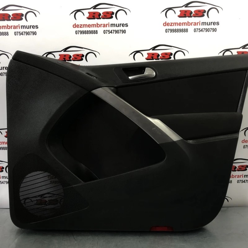Panou tapiterie usa dreapta fata Volkswagen Tiguan 5N 2009