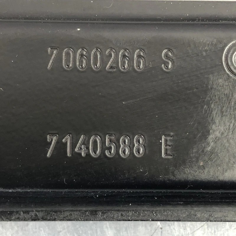 Macara geam dreapta fata / BMW Seria 3 E91 LCI 2012 / Caroserie, oglinzi si faruri