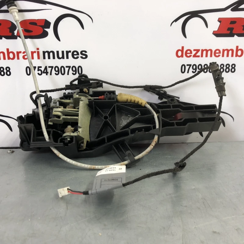 Maner usa dreapta spate / BMW Seria 3 E91 LCI 2012 / Caroserie, oglinzi si faruri