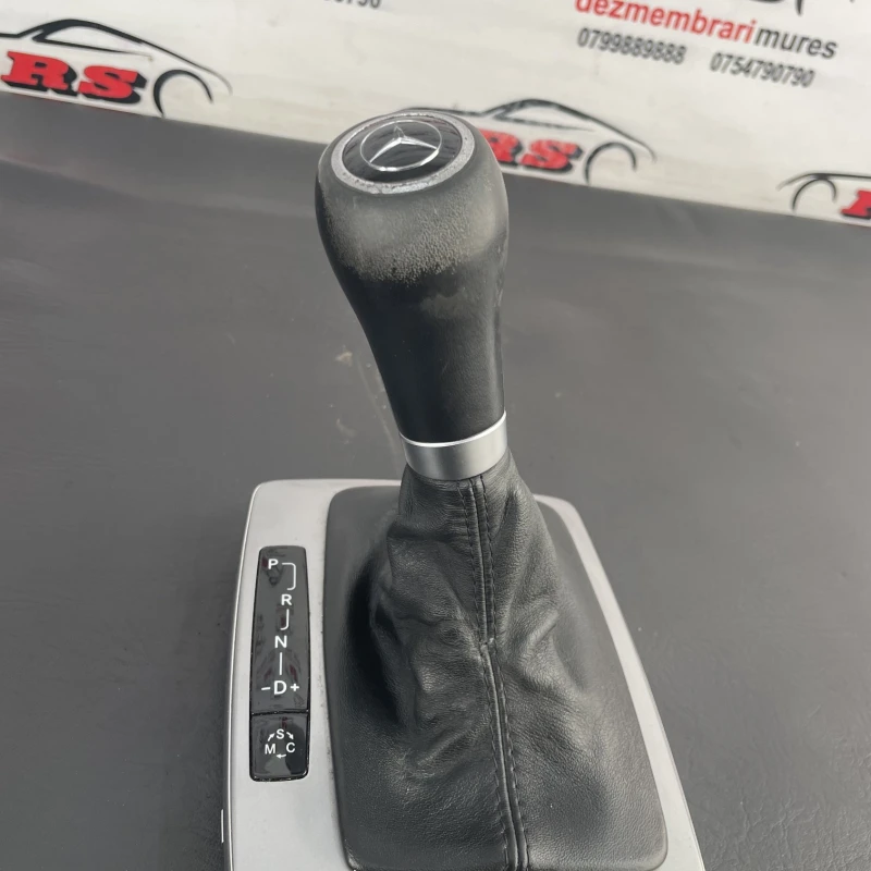 Nuca schimbator Mercedes-Benz 