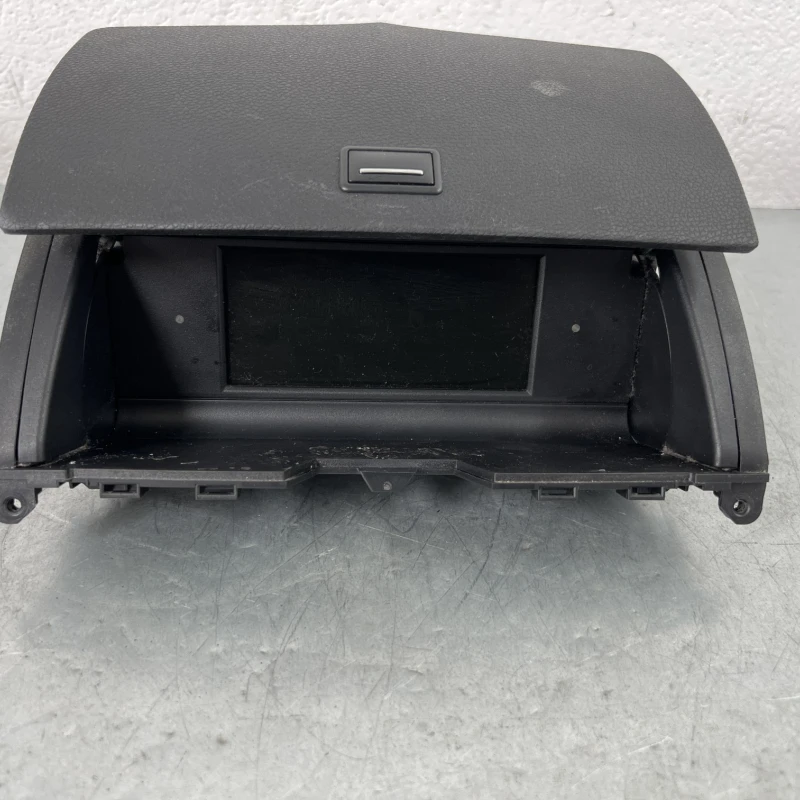 Display navigatie ecran / Mercedes-Benz C Class W204 2010 / Audio si electronice