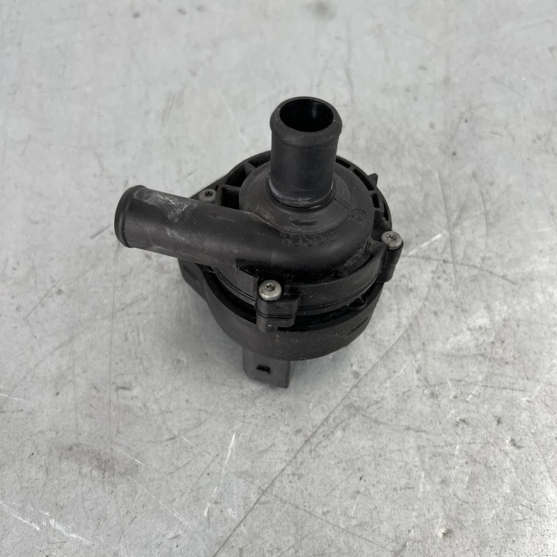 Pompa auxiliara recirculare apa / Mercedes-Benz C Class W204 2010 / Motor, racire si evacuare