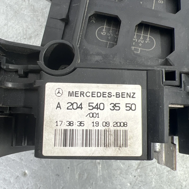 Cutie sigurante / Mercedes-Benz C Class W204 2010 / Audio si electronice