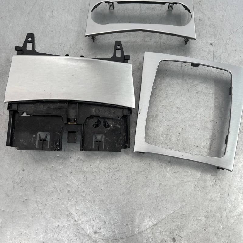 Ornament trim bord Mercedes-Benz 