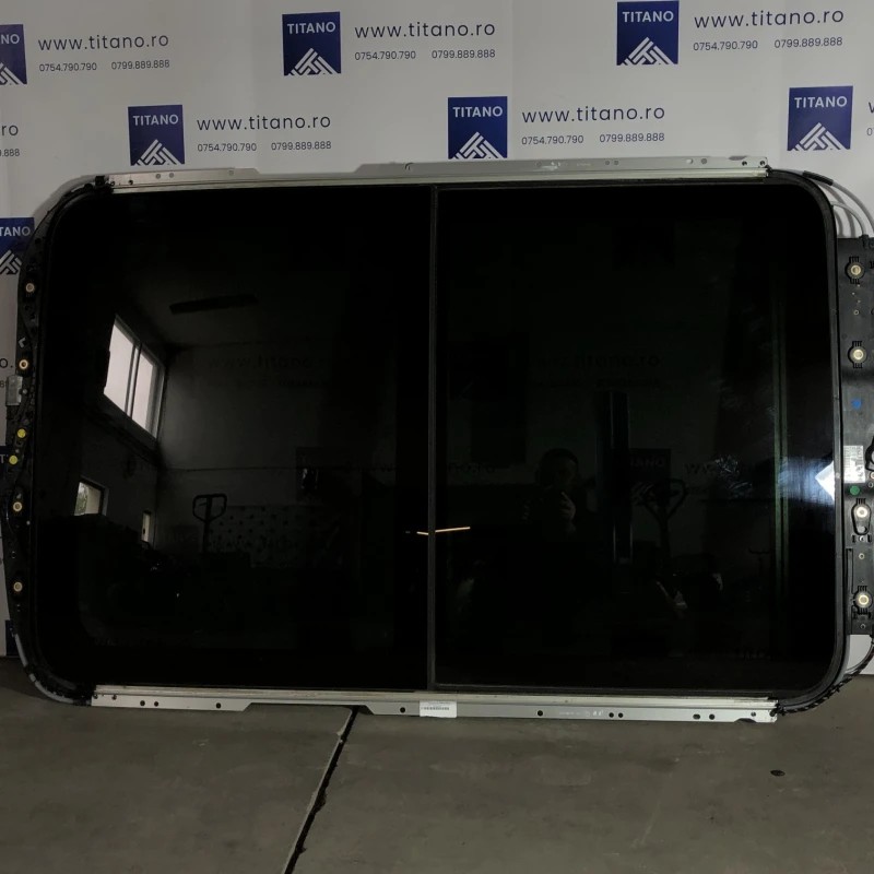 Trapa panoramica / Seat Alhambra 7N 2012 / Caroserie, oglinzi si faruri