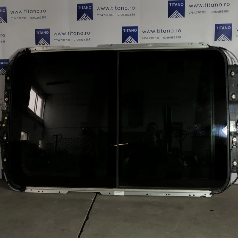 Trapa panoramica / Seat Alhambra 7N 2012 / Caroserie, oglinzi si faruri