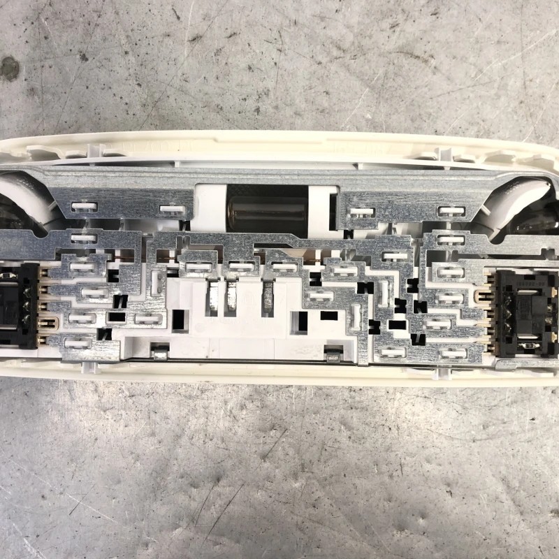 Plafoniera spate / Mercedes-Benz C Class W204 2010 / Interior