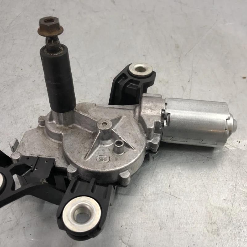 Motoras stergator haion Volkswagen 