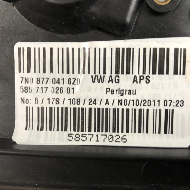 Trapa panoramica / Seat Alhambra 7N 2012 / Caroserie, oglinzi si faruri