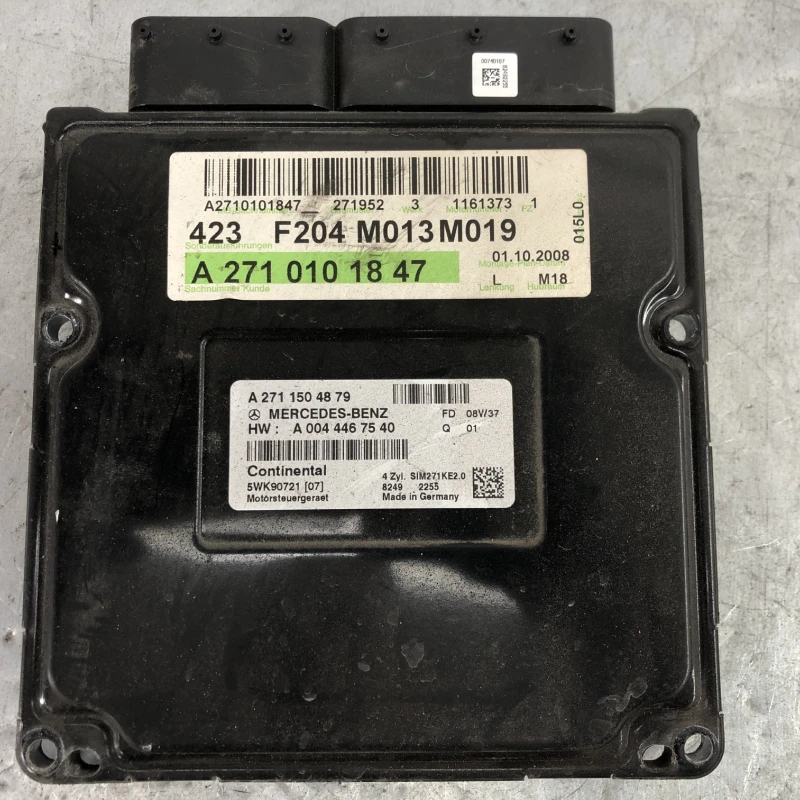 Calculator motor ecu Mercedes-Benz 