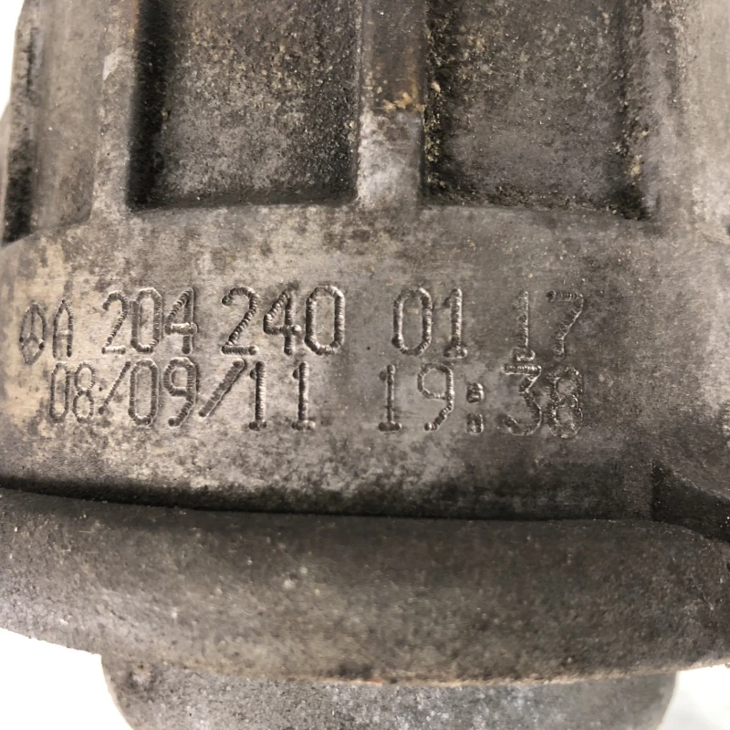 Tampon motor stanga / Mercedes-Benz C Class W204 2010 / Motor, racire si evacuare