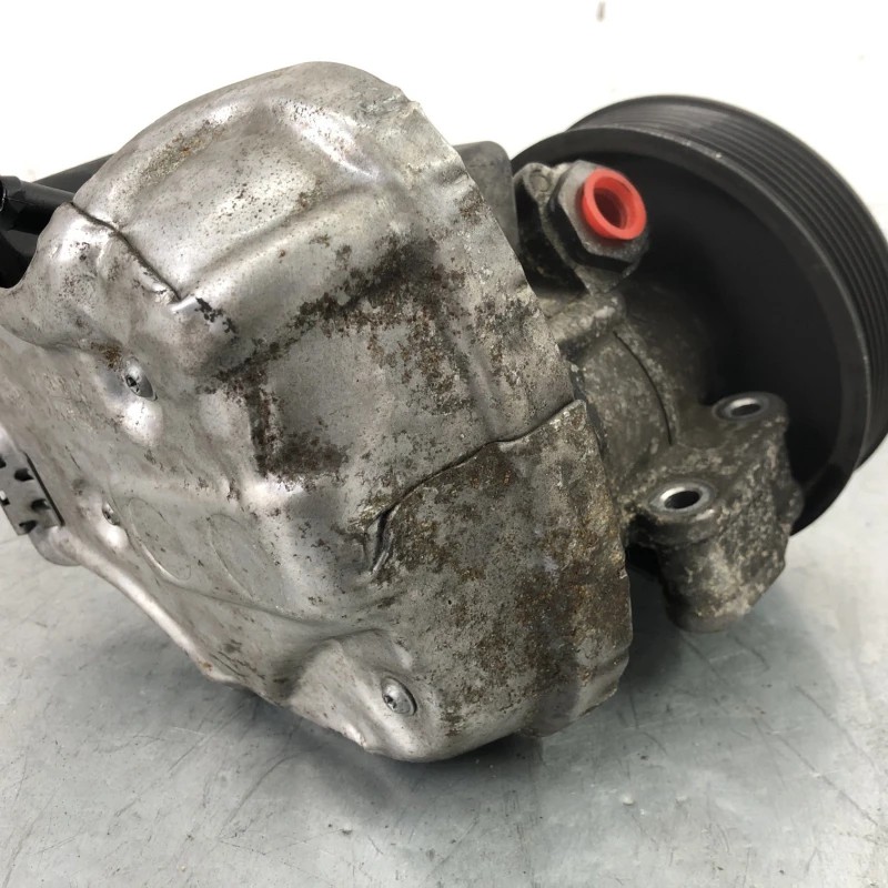 Pompa servo / Mercedes-Benz C Class W204 2010 / Directie si suspensie