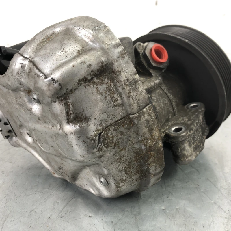 Pompa servo / Mercedes-Benz C Class W204 2010 / Directie si suspensie