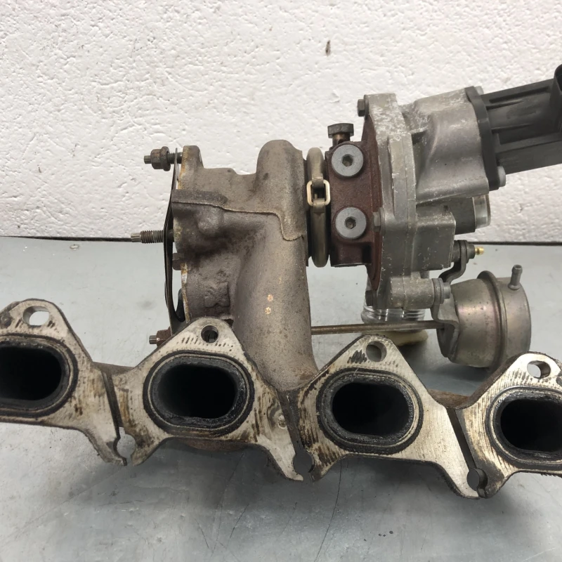 Turbosuflanta turbo turbina Volkswagen 