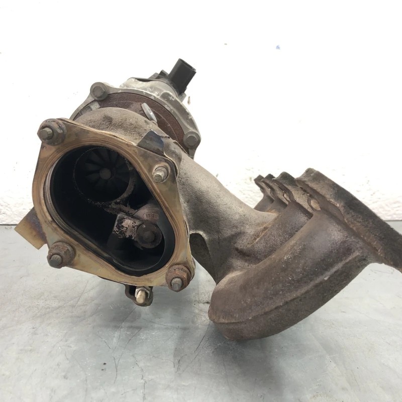 Turbosuflanta turbo turbina / Volkswagen Passat B6 2010 / Motor, racire si evacuare