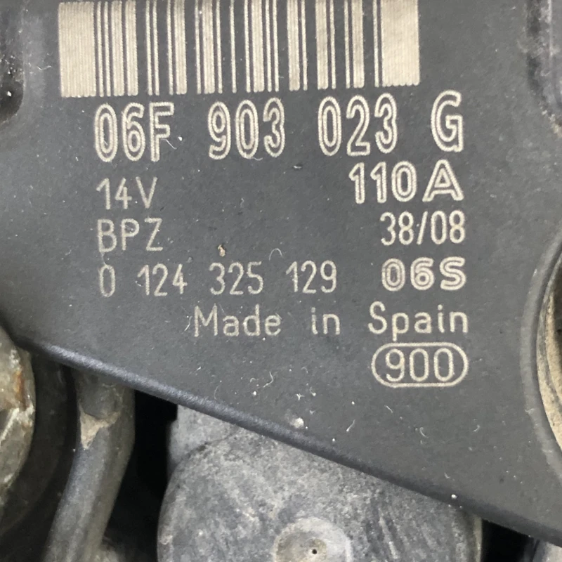 Alternator / Volkswagen Touran 1T 2009 / Motor, racire si evacuare