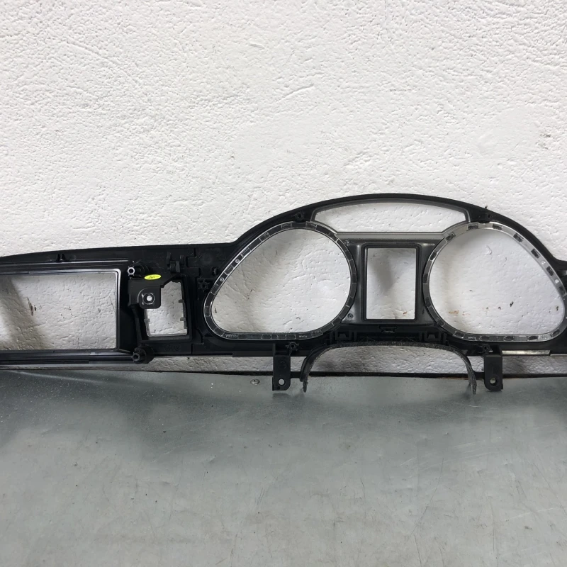 Trim ornament ceas bord / Audi A6 C6 2010 / Interior