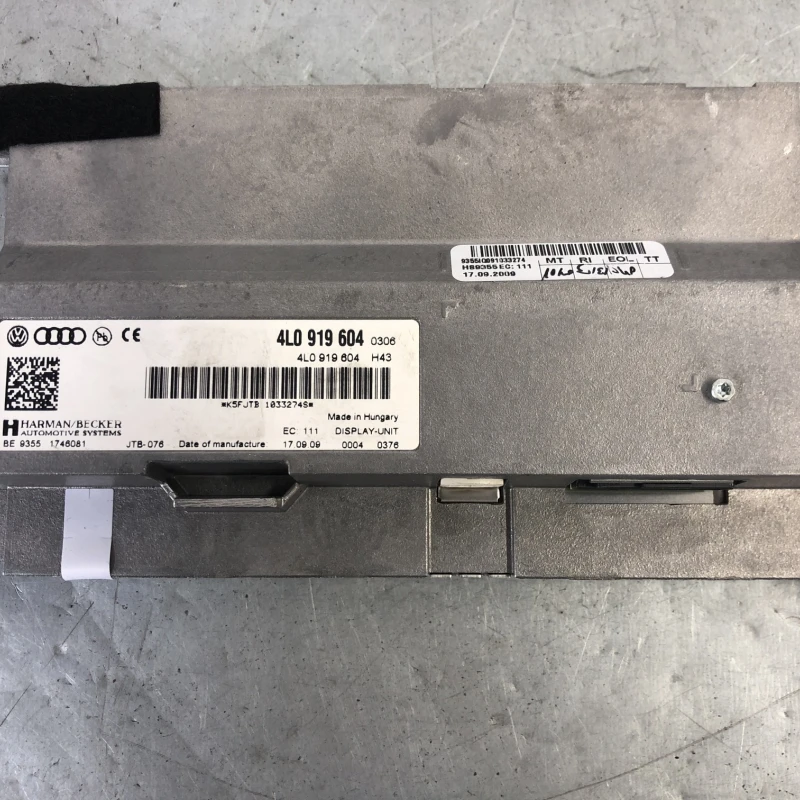 Ecran sistem multimedia / Audi A6 C6 2010 / Audio si electronice