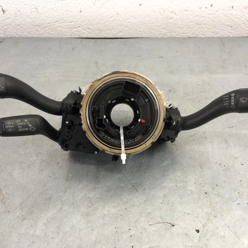 Spira volan cu manete Audi A6 C6 2010