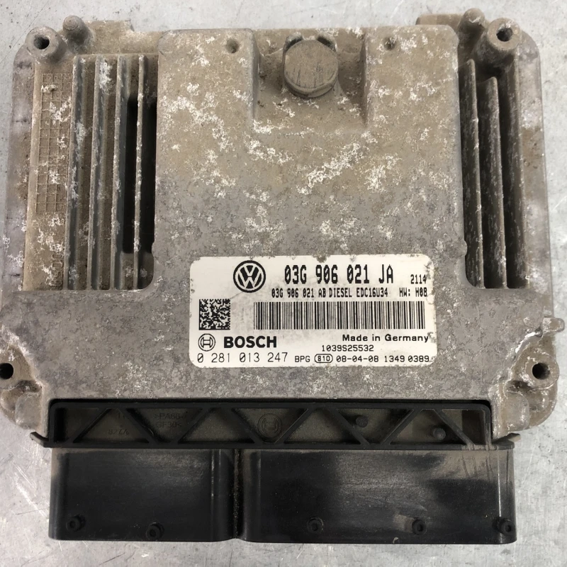 Calculator motor ecu Volkswagen 