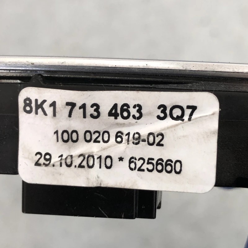 Ornament indicator cutie automata / Audi A4 B8 2010 / Interior