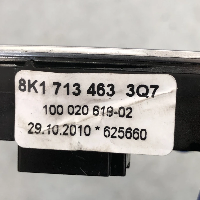 Ornament indicator cutie automata / Audi A4 B8 2010 / Interior