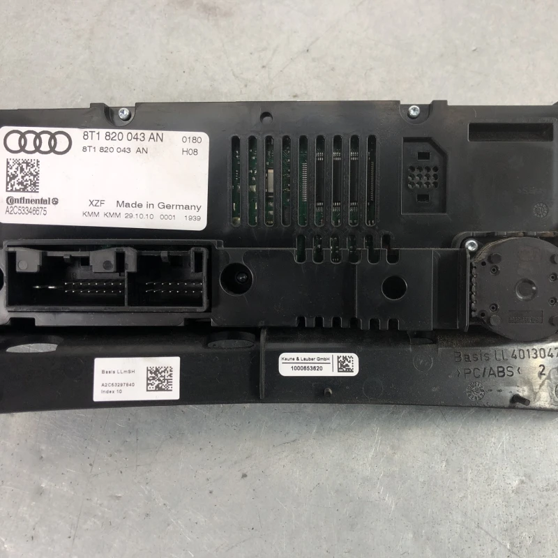 Panou climatronic / Audi A4 B8 2010 / Climatizare