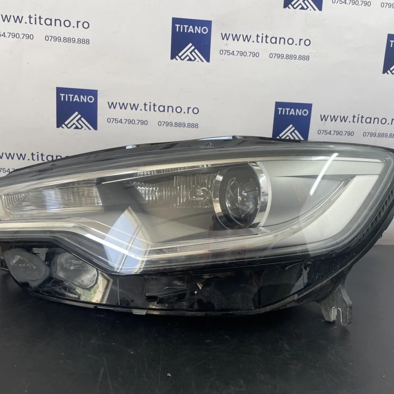 Far stanga xenon / Audi A6 C7 2014 / Caroserie, oglinzi si faruri