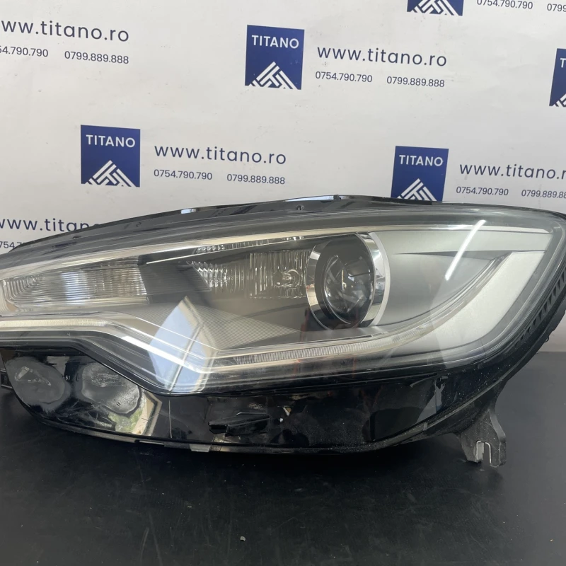 Far stanga xenon / Audi A6 C7 2014 / Caroserie, oglinzi si faruri