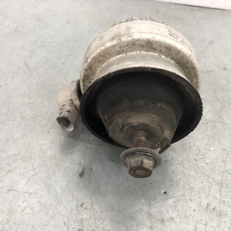 Tampon motor stanga / Audi A6 C6 2010 / Motor, racire si evacuare
