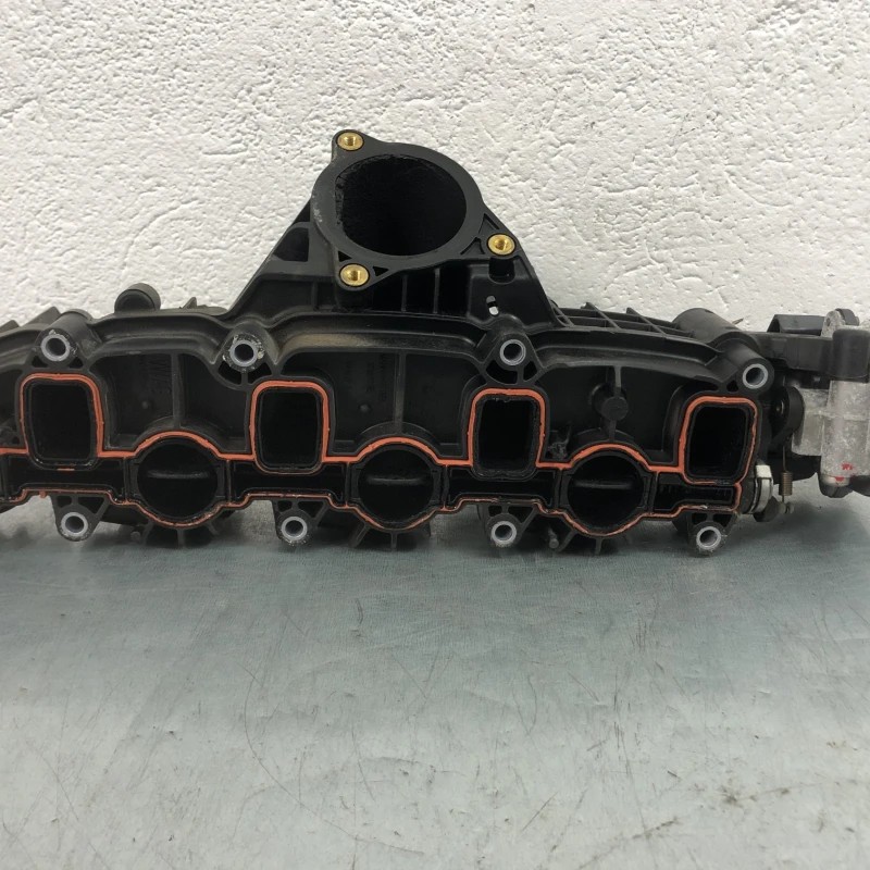 Galerie de admisie Audi A6 C6 2010