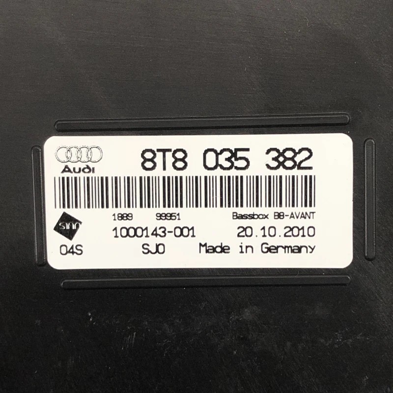 Subwoofer / Audi A4 B8 2010 / Audio si electronice