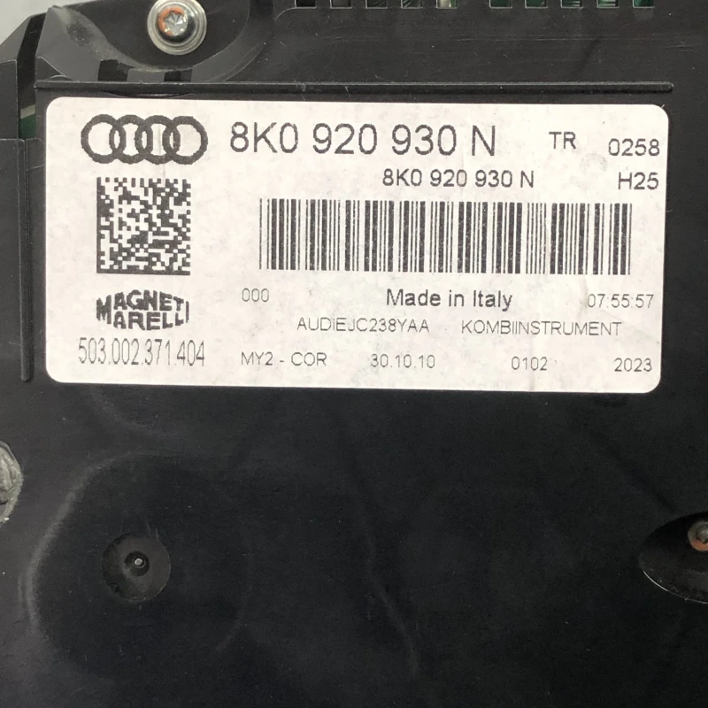 Ceas bord / Audi A4 B8 2010 / Audio si electronice