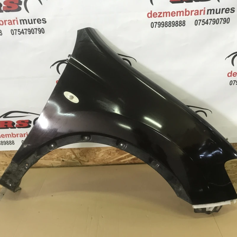 Aripa dreapta fata / Nissan Qashqai J10 facelift 2012 / Caroserie, oglinzi si faruri